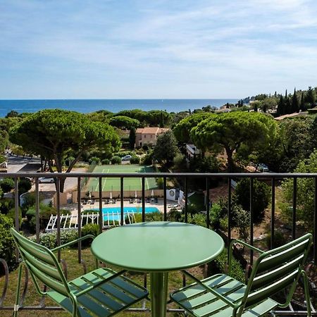 Hotel Du Parc Cavalaire Sur Mer Экстерьер фото