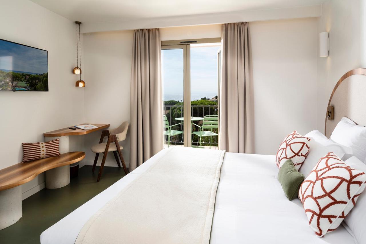 Hotel Du Parc Cavalaire Sur Mer Экстерьер фото