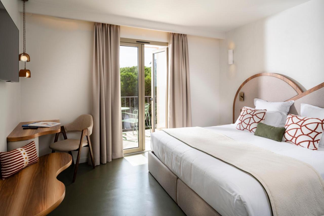 Hotel Du Parc Cavalaire Sur Mer Экстерьер фото