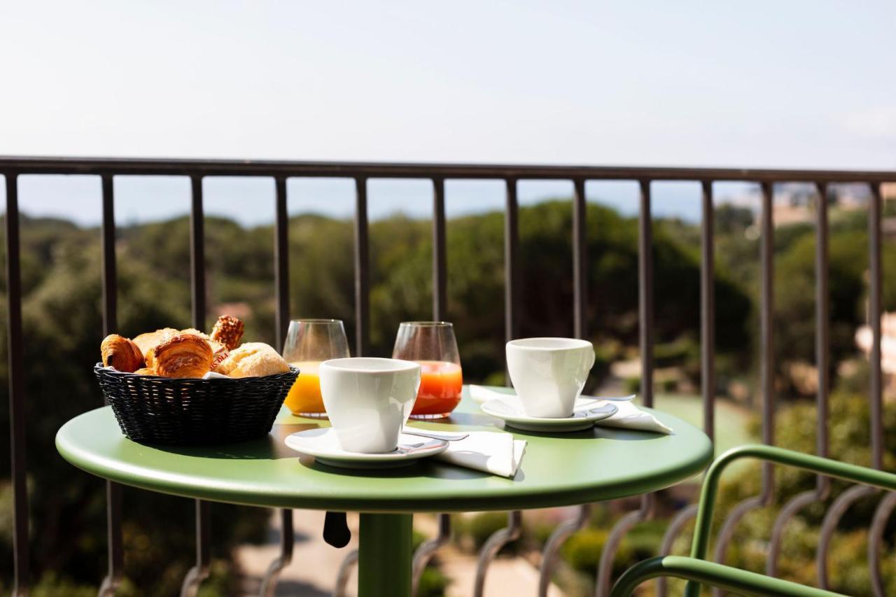 Hotel Du Parc Cavalaire Sur Mer Экстерьер фото