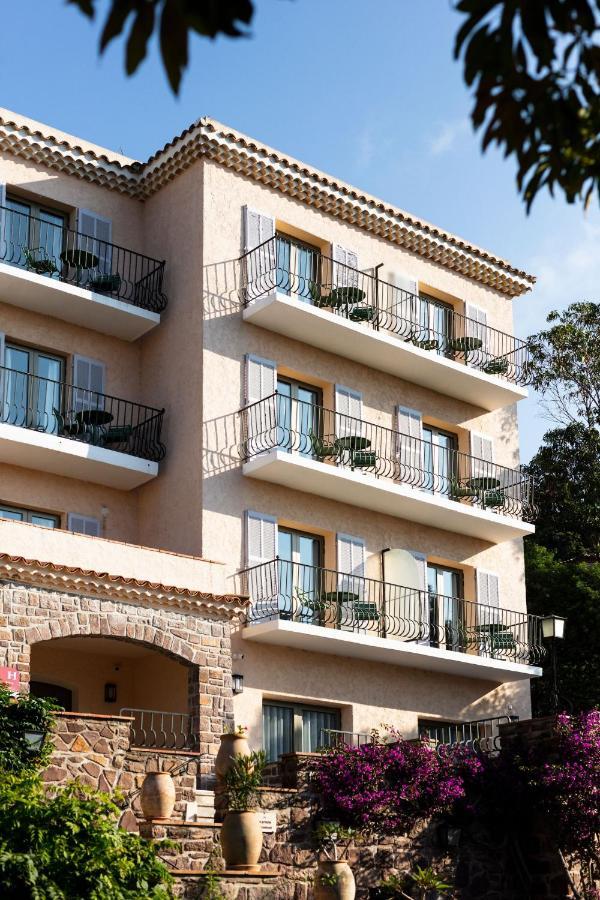 Hotel Du Parc Cavalaire Sur Mer Экстерьер фото